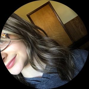 Meet your Posher, Alyssiah